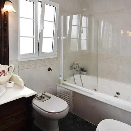 Mit Privatpool Fuer 6 Personen Ca 299 Qm In Nerja, Andalusien Costa Del Sol Σπίτι διακοπών *